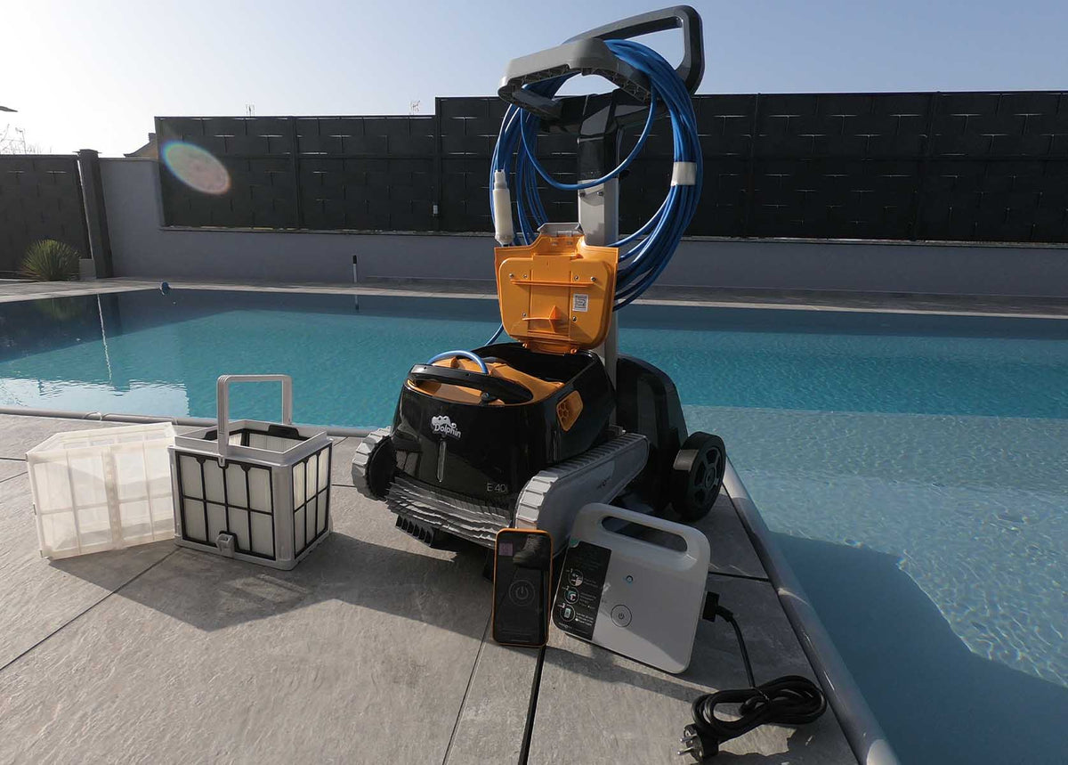 Robot Dolphin E40i