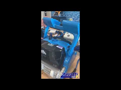 Robot pulitore piscina Dolphin F60 tecnologia IOT pulizia totale