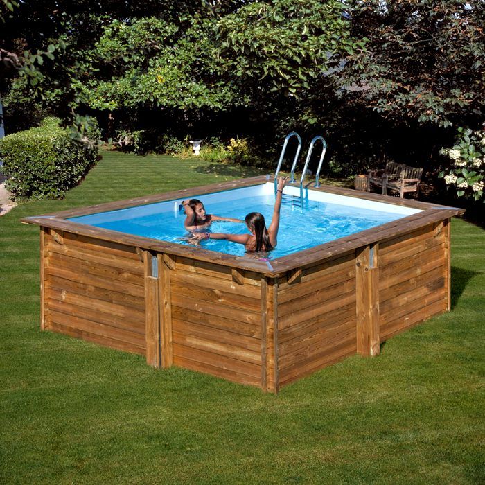 CARRA 3, piscina fuori terra in legno Gré, 273 x 273 x h 116, filtro SABBIA, ambientata