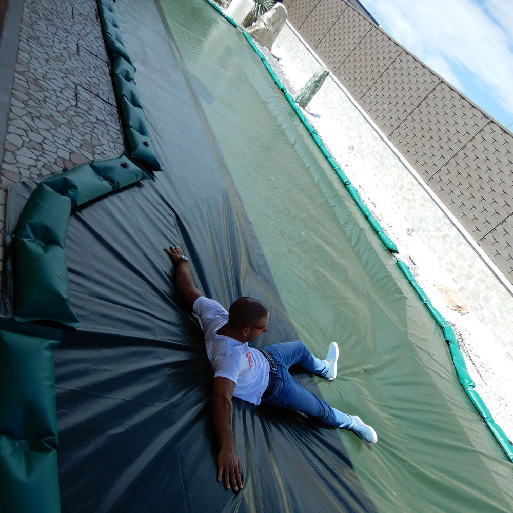 Telo invernale con tubolari antivento antiribaltamento ad appoggio - per piscina 50 X 25 - test di resistenza al peso