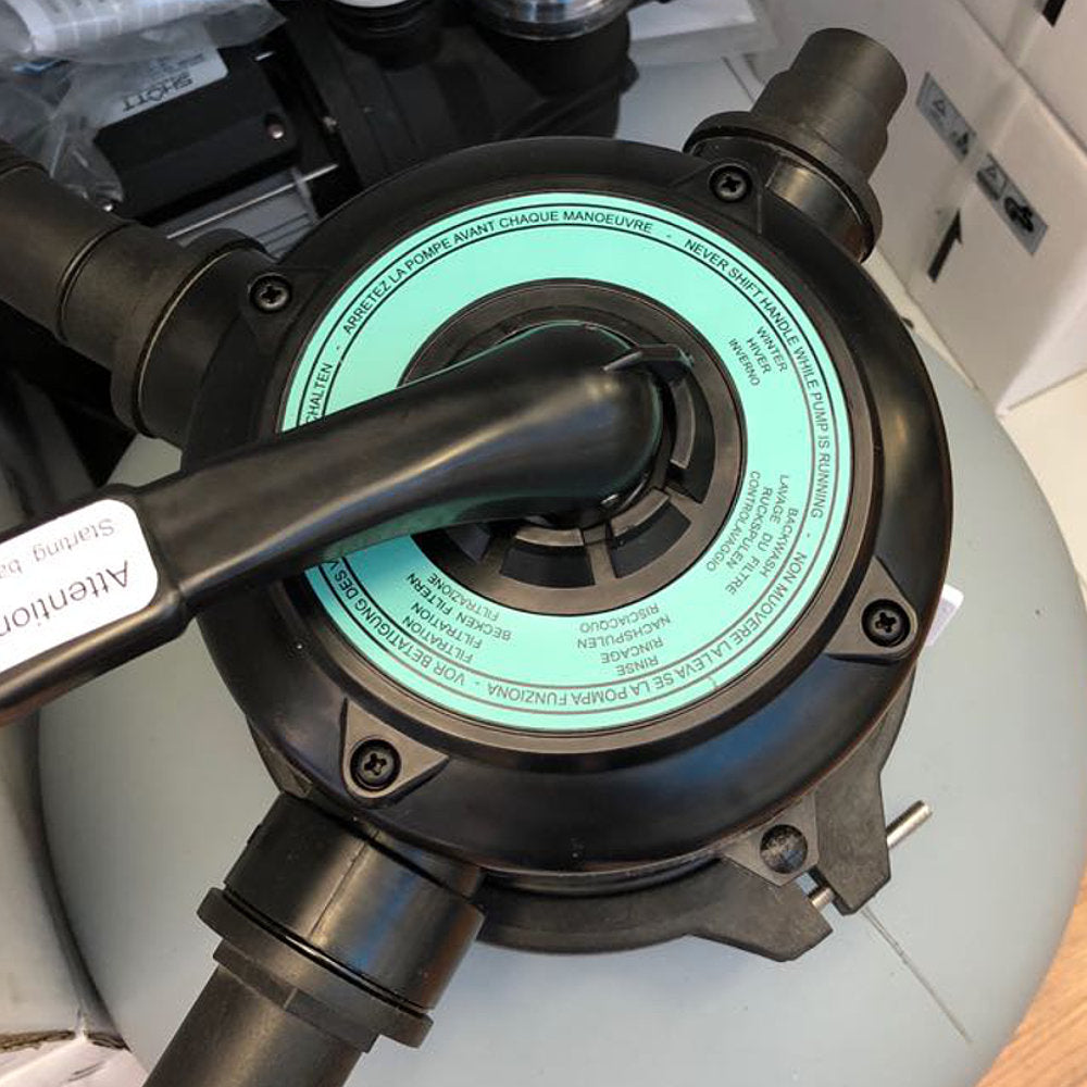 Valvola selettrice a 4 vie per filtro Easysand by Shott installata
